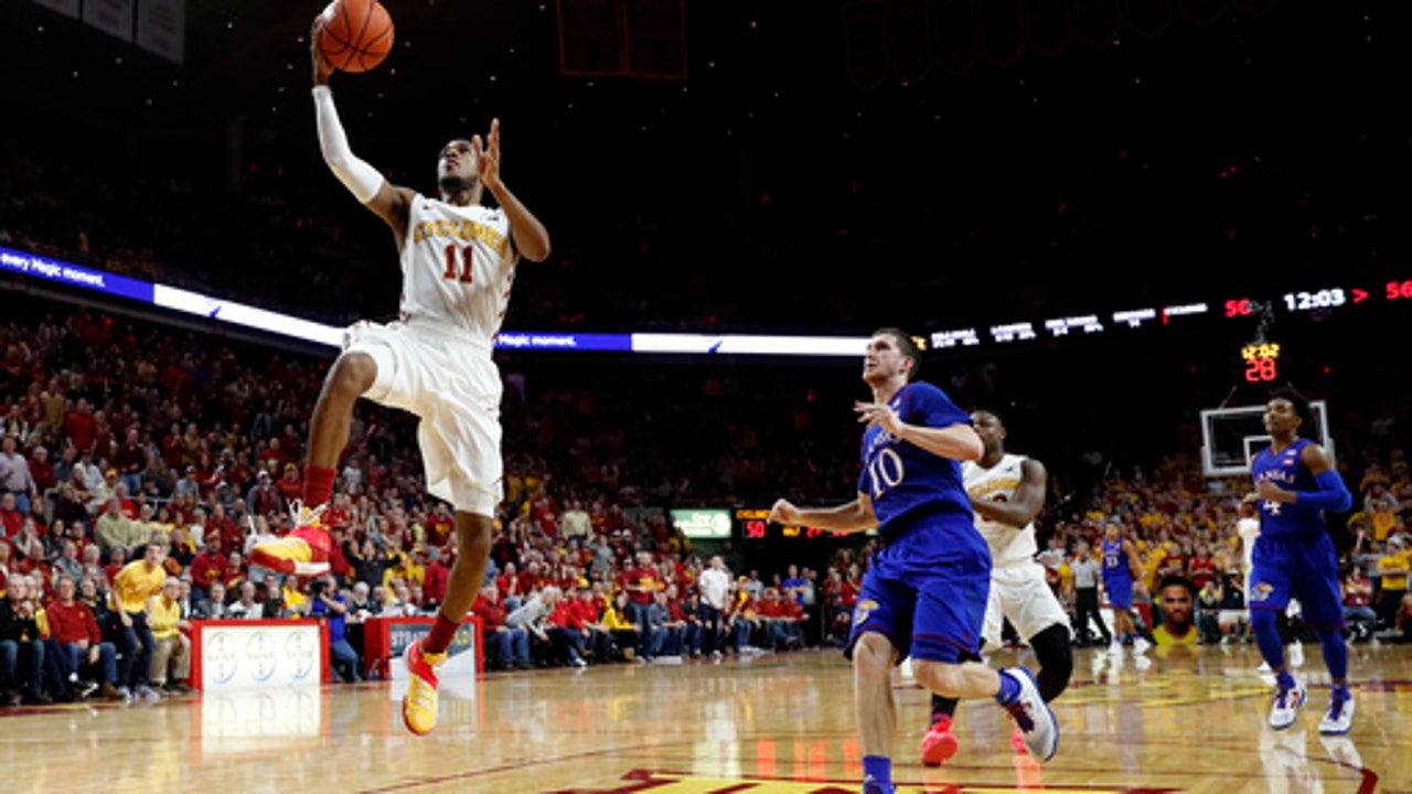 No. 2 Kansas beats Iowa State 76-72 for 17th straight win (Jan 16, 2017)